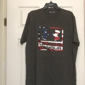 Under Armour men’s shirt